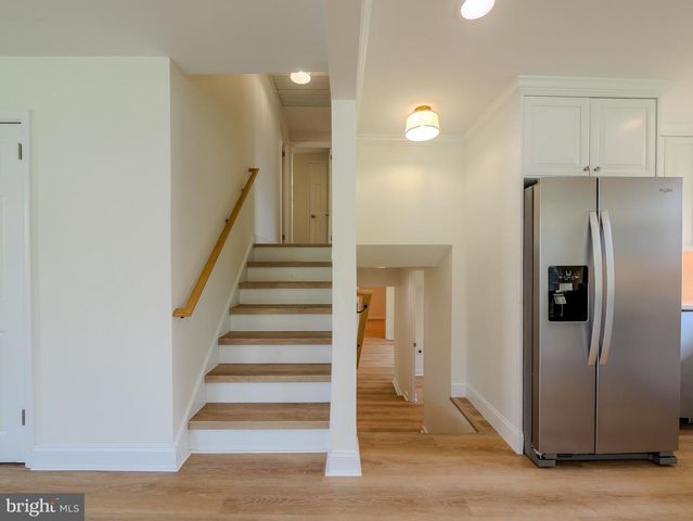 2989 EASTBURN AVE, Broomall, PA 19008