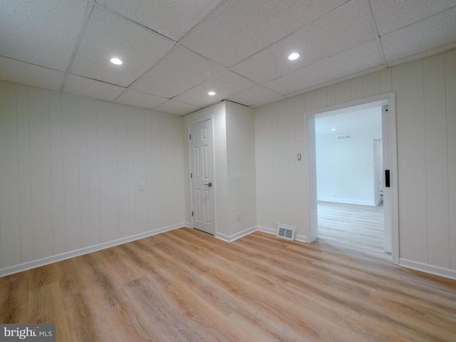 2989 EASTBURN AVE, Broomall, PA 19008