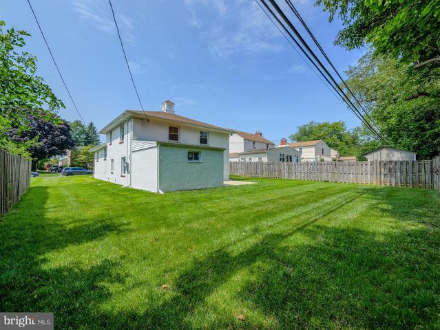 2989 EASTBURN AVE, Broomall, PA 19008