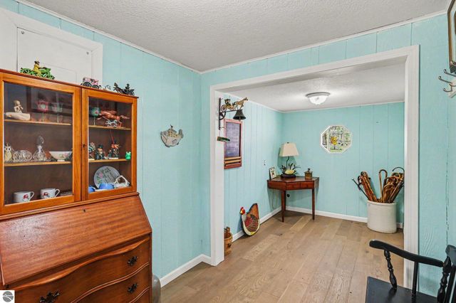 8101 Long Lake Road, Hale, MI 48739