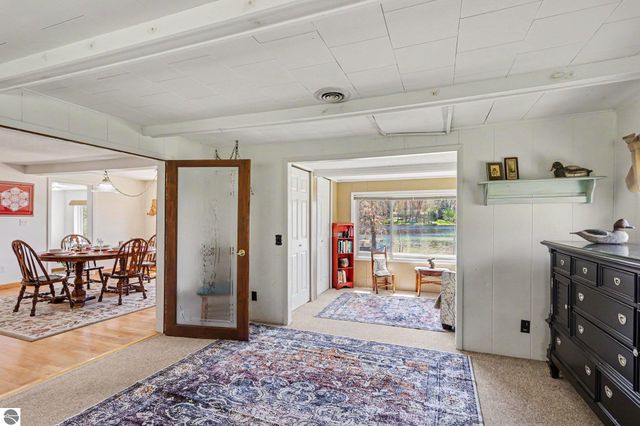 8101 Long Lake Road, Hale, MI 48739