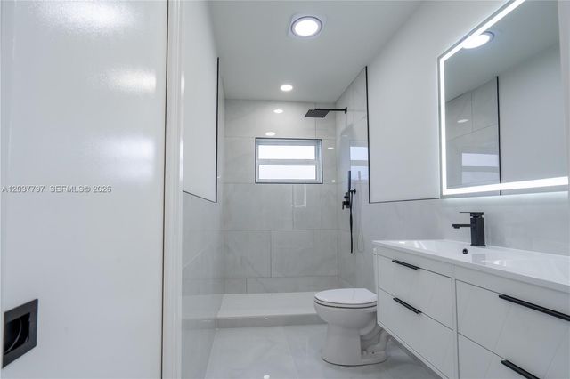1550 NE 9th Court, Homestead, FL 33033