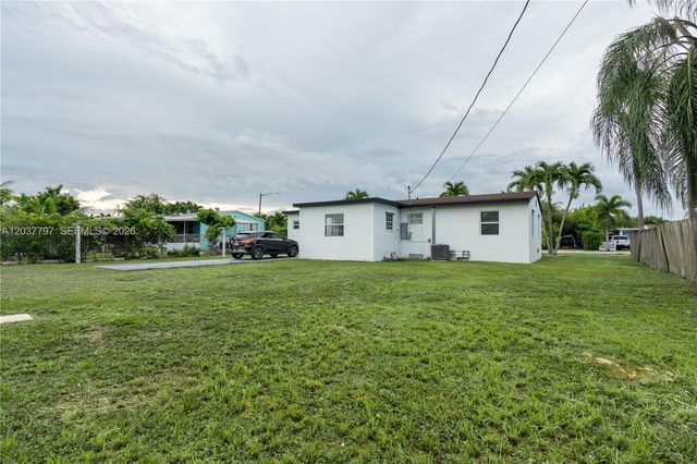 1550 NE 9th Court, Homestead, FL 33033