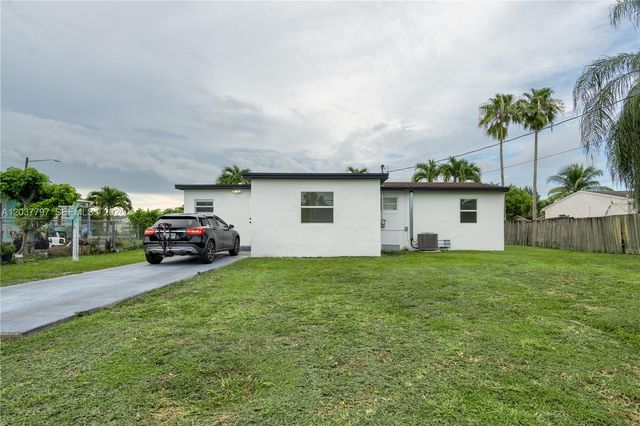 1550 NE 9th Court, Homestead, FL 33033