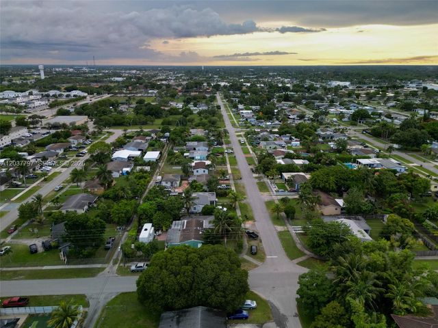 1550 NE 9th Court, Homestead, FL 33033