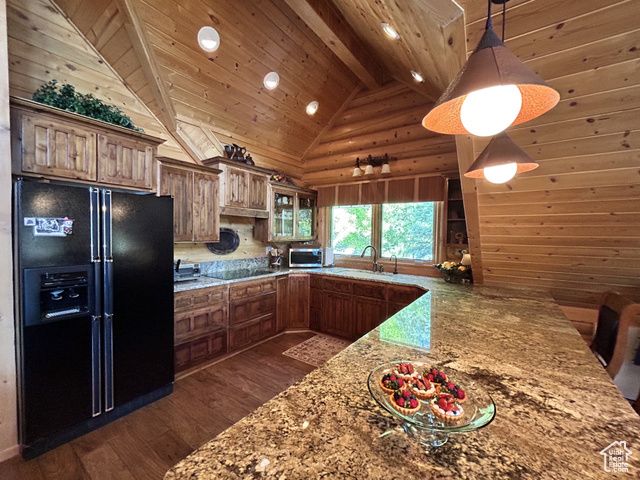 303 RACHEL LN, New Harmony, UT 84757