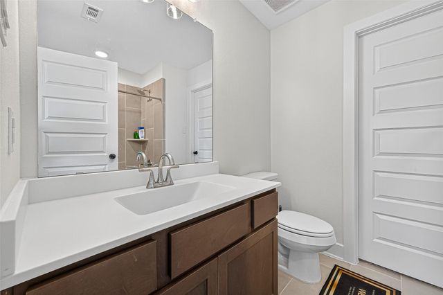 8735 Flounder Rosa Ln, Cypress, TX 77433