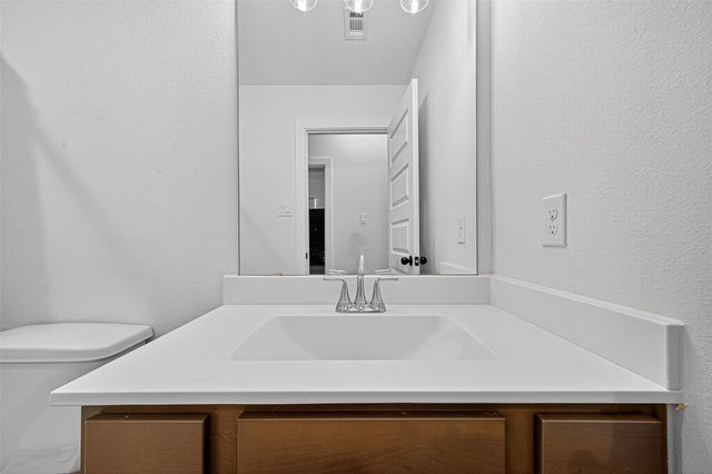 8735 Flounder Rosa Ln, Cypress, TX 77433