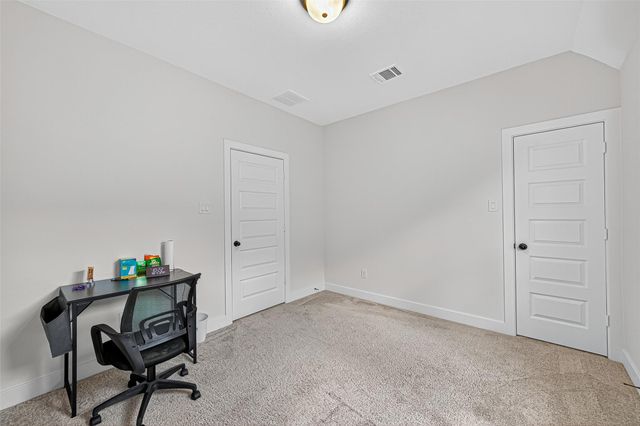 8735 Flounder Rosa Ln, Cypress, TX 77433