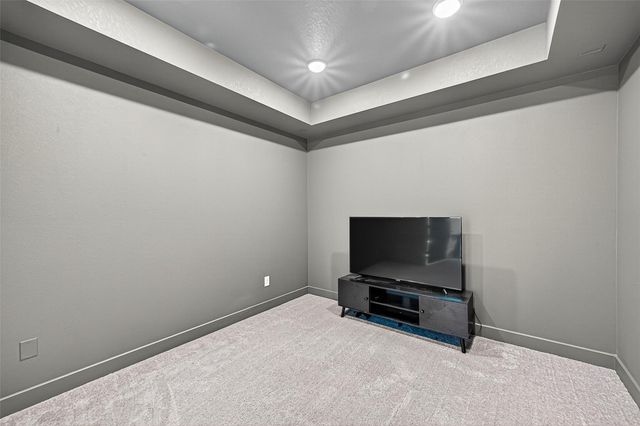 8735 Flounder Rosa Ln, Cypress, TX 77433