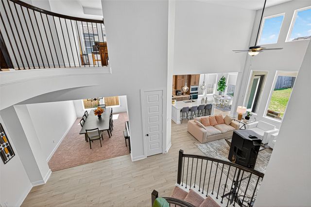 8735 Flounder Rosa Ln, Cypress, TX 77433