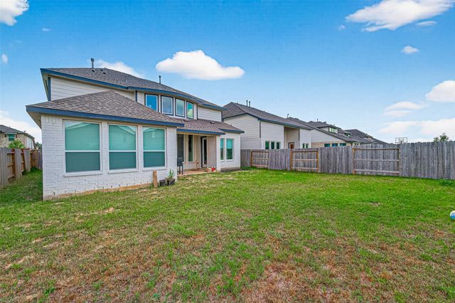 8735 Flounder Rosa Ln, Cypress, TX 77433