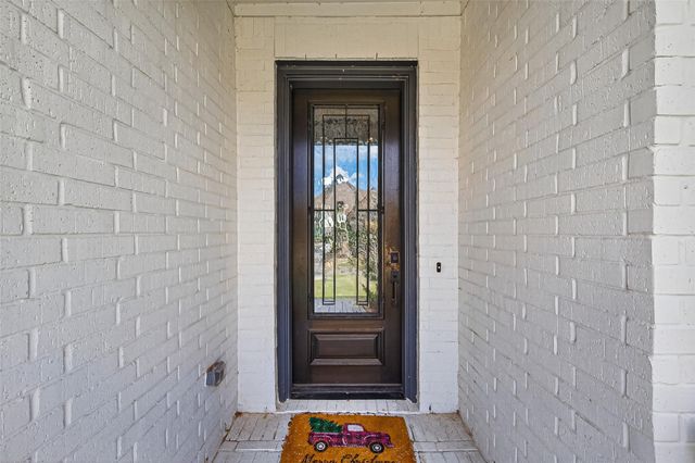 8735 Flounder Rosa Ln, Cypress, TX 77433