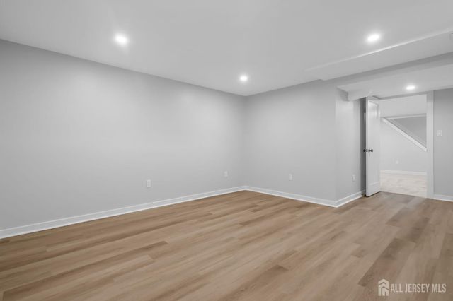 11 Dartmouth Road, Old Bridge, NJ 08859