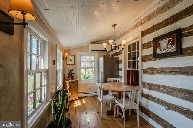 40145 MAIN ST, Waterford, VA 20197