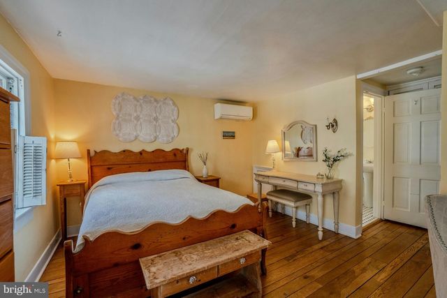 40145 MAIN ST, Waterford, VA 20197