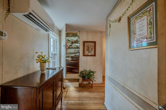 40145 MAIN ST, Waterford, VA 20197
