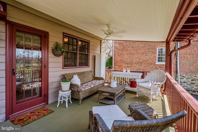 40145 MAIN ST, Waterford, VA 20197