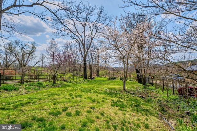 40145 MAIN ST, Waterford, VA 20197
