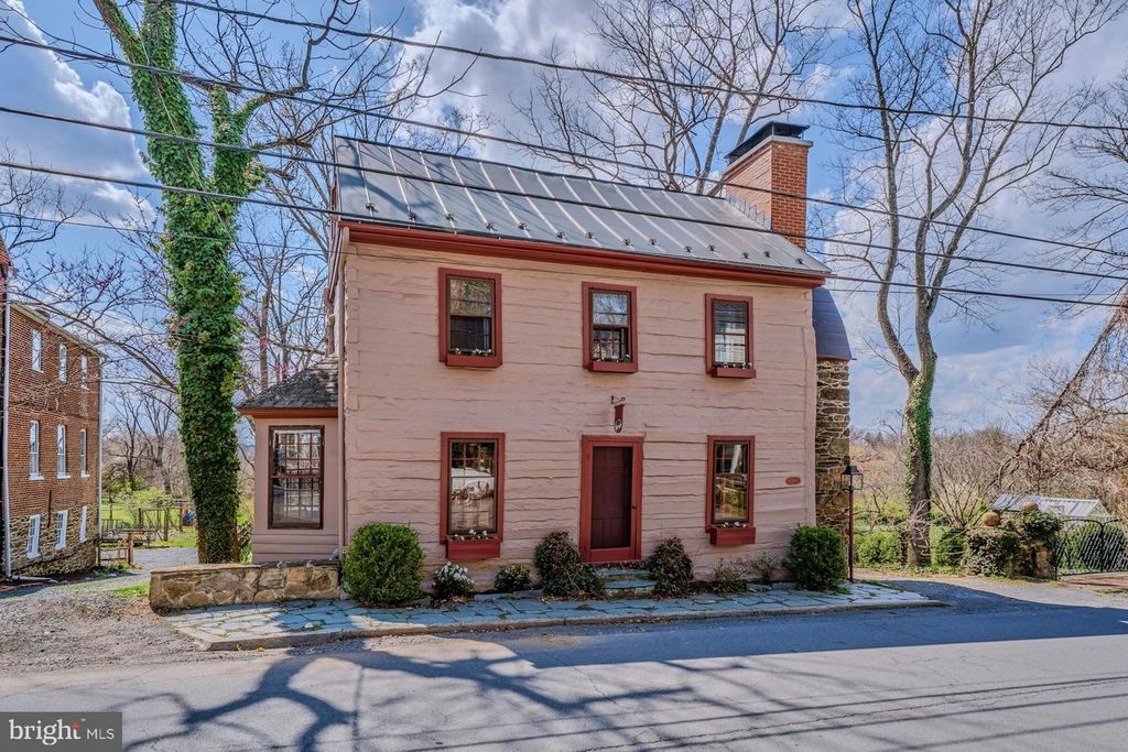 40145 MAIN ST, Waterford, VA 20197