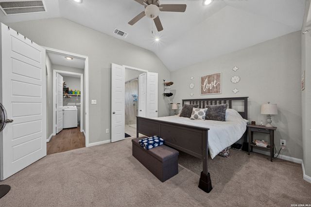 5003 VILLAGE PARK, Marion, TX 78124