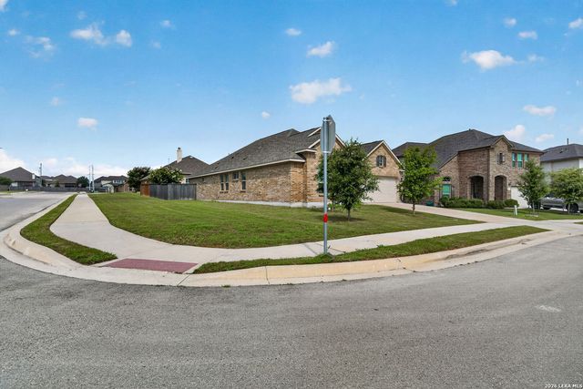 5003 VILLAGE PARK, Marion, TX 78124