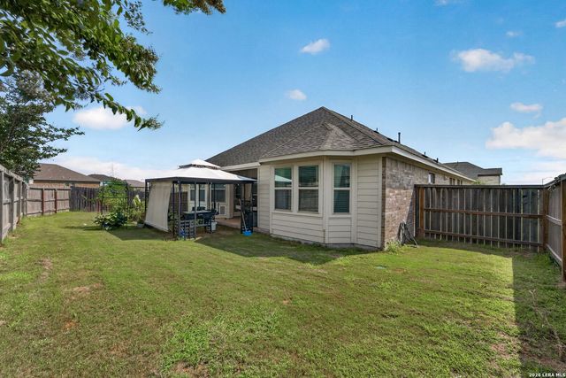 5003 VILLAGE PARK, Marion, TX 78124