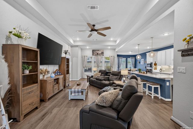 5003 VILLAGE PARK, Marion, TX 78124