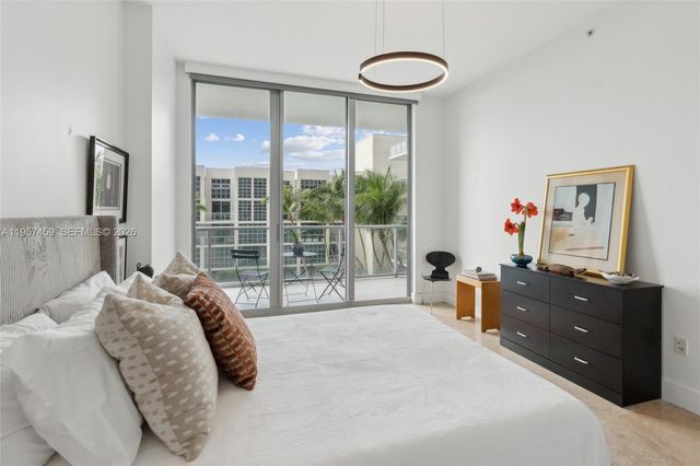 3470 E Coast Ave H1008, Miami, FL 33137