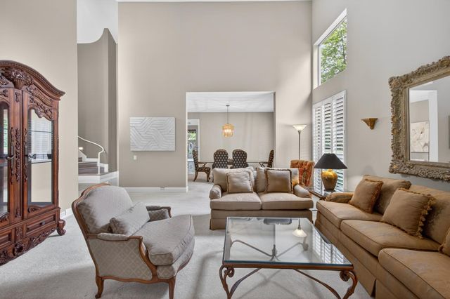 11780 Long Bar Ct, Gold River, CA 95670