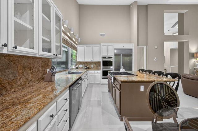 11780 Long Bar Ct, Gold River, CA 95670
