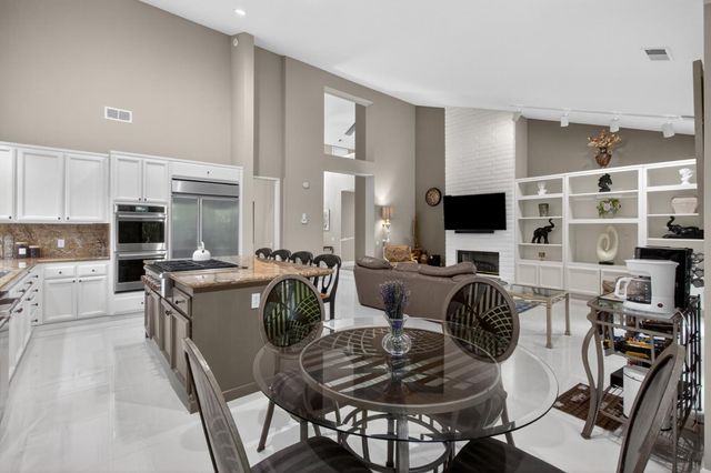 11780 Long Bar Ct, Gold River, CA 95670