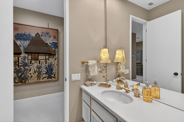11780 Long Bar Ct, Gold River, CA 95670