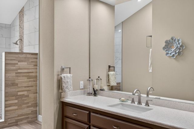 11780 Long Bar Ct, Gold River, CA 95670