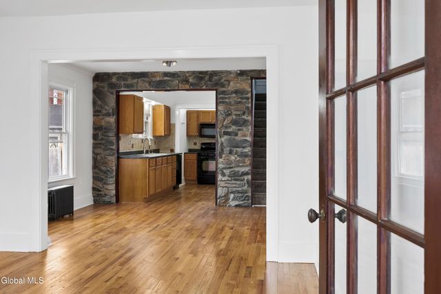 108 Jay Street, Scotia, NY 12302