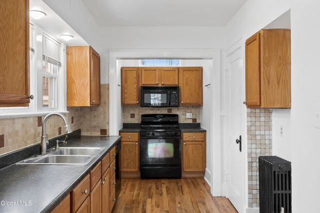 108 Jay Street, Scotia, NY 12302