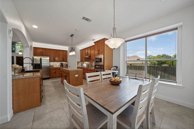 3002 Oaklawn Court, Arlington, TX 76001