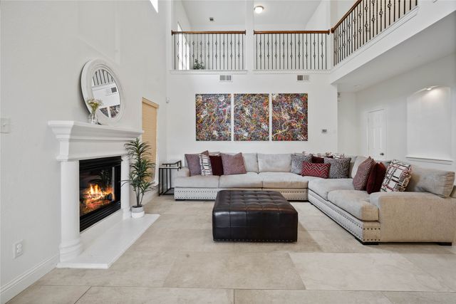 3002 Oaklawn Court, Arlington, TX 76001