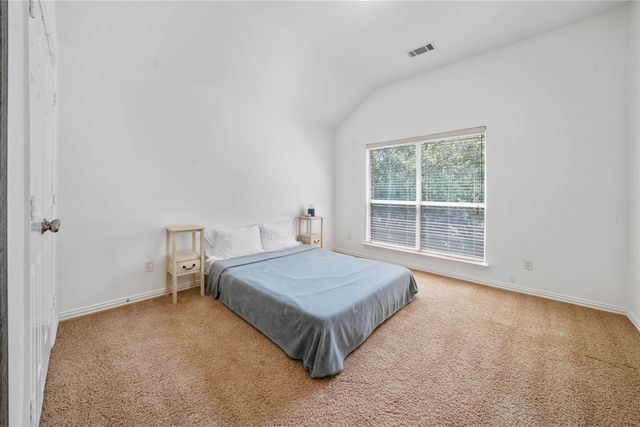 3002 Oaklawn Court, Arlington, TX 76001