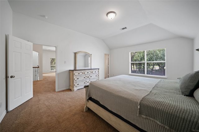 3002 Oaklawn Court, Arlington, TX 76001