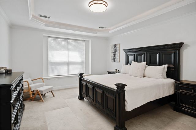 3002 Oaklawn Court, Arlington, TX 76001