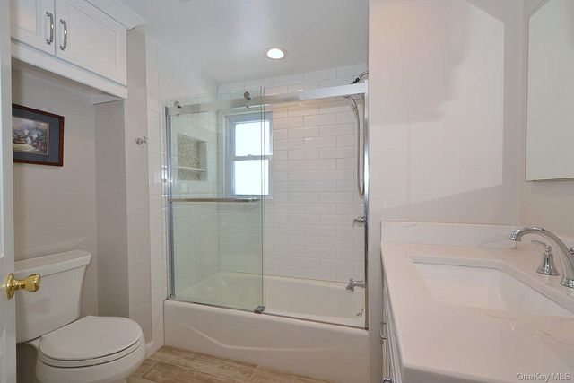 9 Agnes Court, Melville, NY 11747