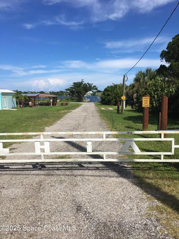 4 Oak Street, Micco, FL 32976