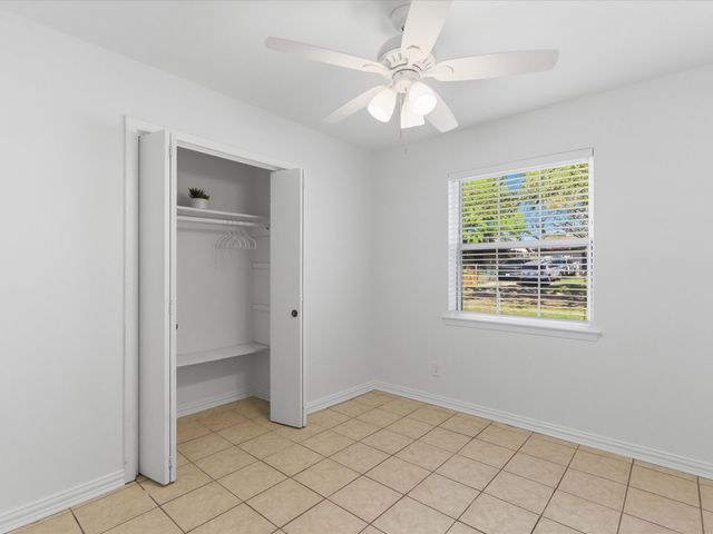 1905 Franklin Street, Irving, TX 75060