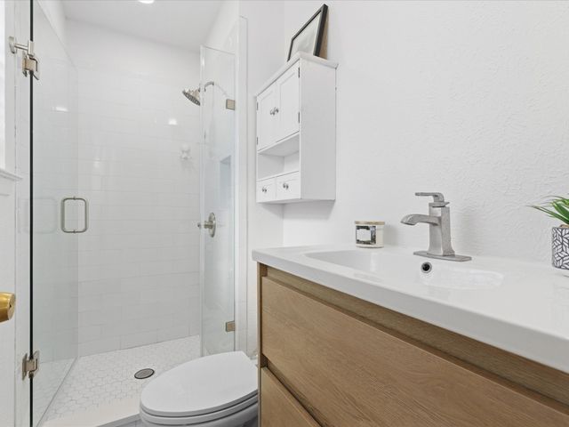 1905 Franklin Street, Irving, TX 75060