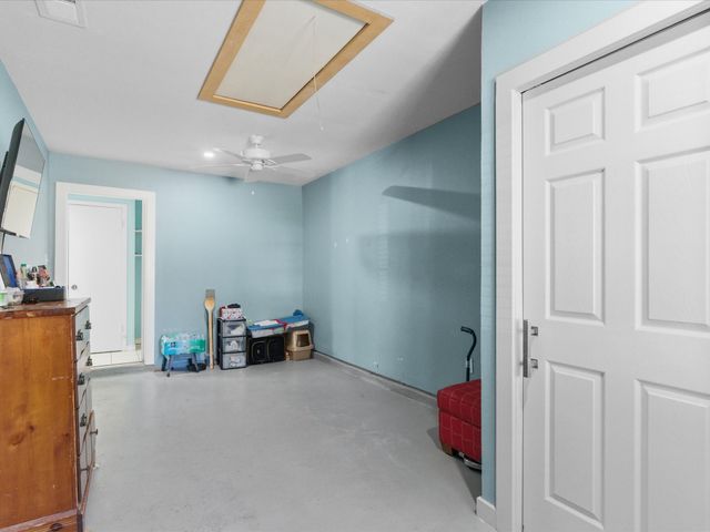 1905 Franklin Street, Irving, TX 75060