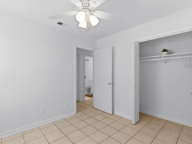 1905 Franklin Street, Irving, TX 75060