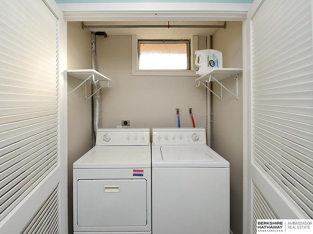 8609 S 46th Avenue, Omaha, NE 68157