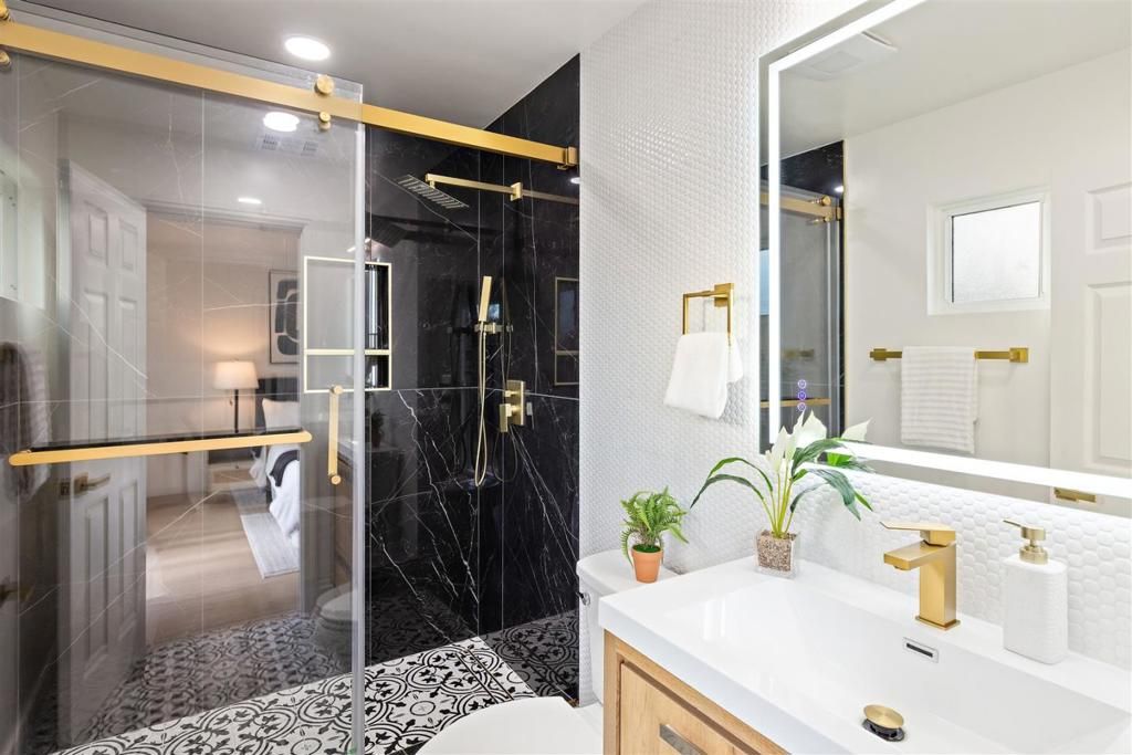 Image 13 of property listing at 1317 Tourney Drive, San Jose, CA 95131