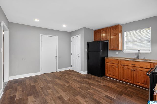 800 ALDEN AVENUE, Midfield, AL 35228